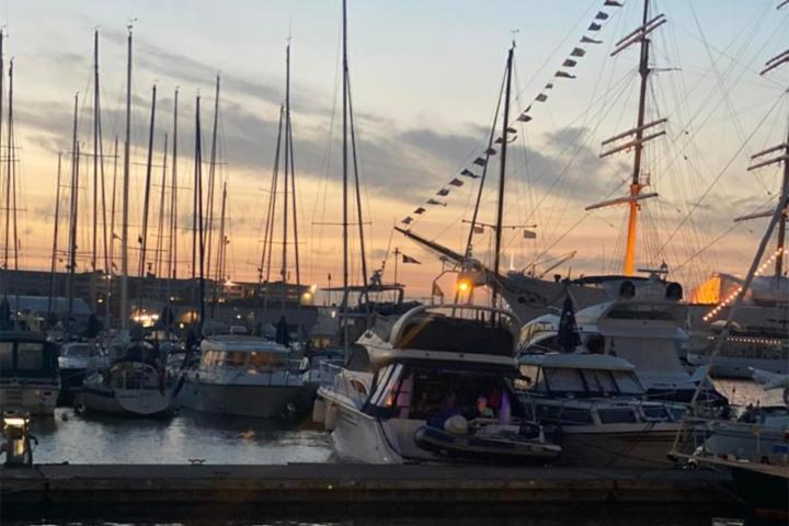 Husbaten Vega 1 Goeteborg City Dış mekan fotoğraf